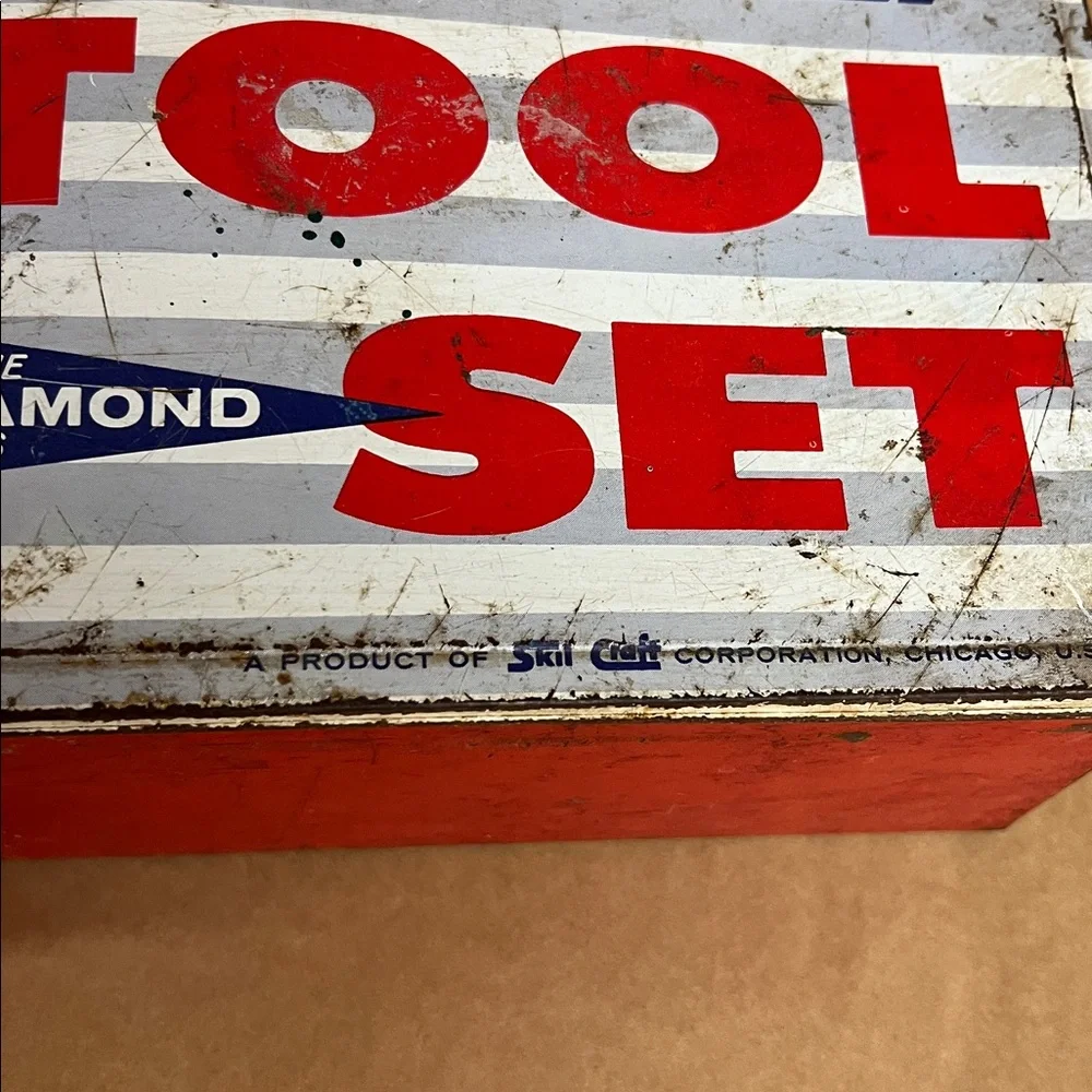 Vintage Handy Andy Metal Tool Box this is empty & ready for your decor/storage